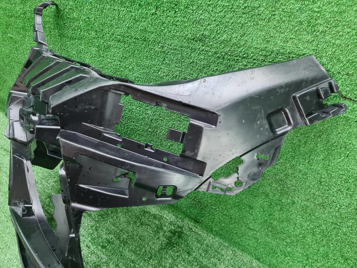 Кронштейн переднего бампера лев. BMW X6M F96 19-23