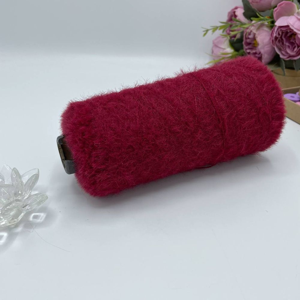 100% нейлон (лебяжий пух-имитация)