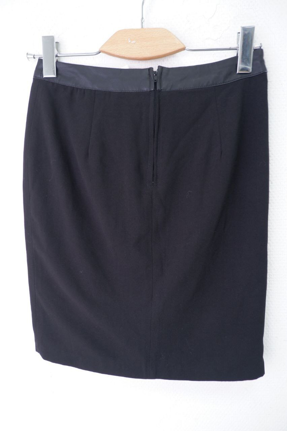 Юбка Flame черная классическая 42 размер