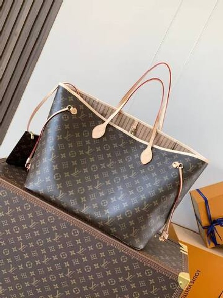 Женская сумка Louis Vuitton Neverfull GM коричневая с узором монограм