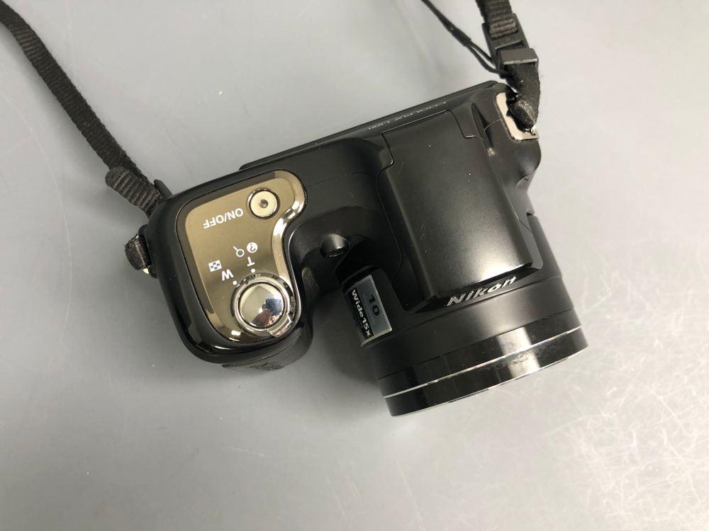 Nikon Coolpix L100