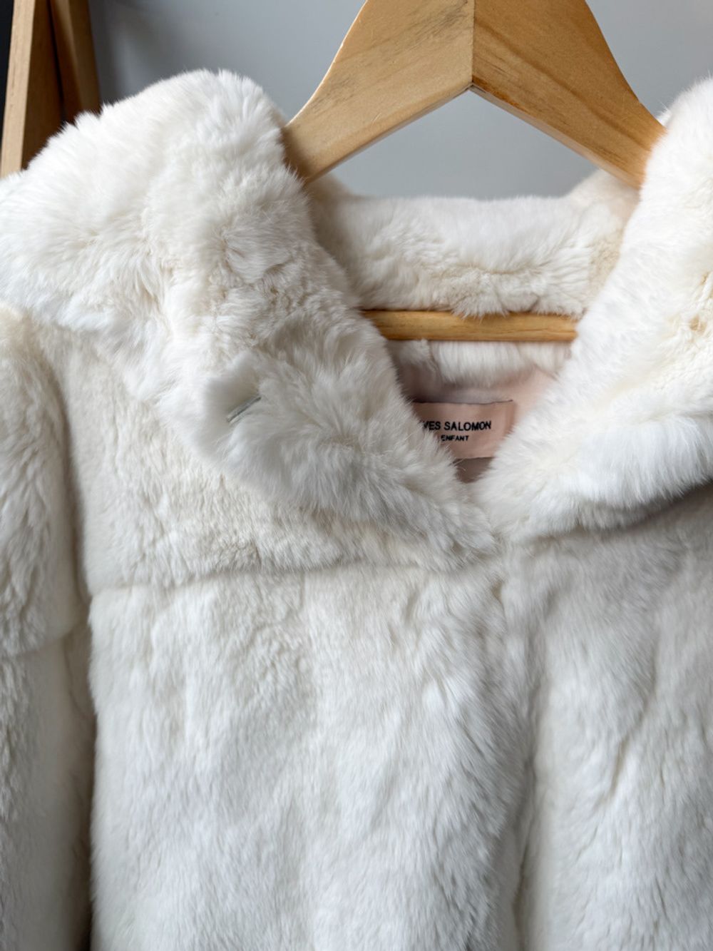 Натуральная шуба Yves Salomon, 140