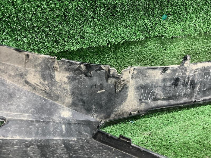 Бампер передний Volvo V60 2 Cross Country (2018-н.в.)