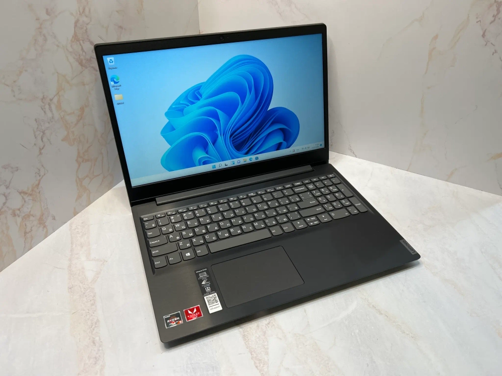 Ноутбук Lenovo S145-15API. Конфигурация: Ryzen 5 3500U/6GB/128GB SSD+500GB/Vega 8/Win11/HD