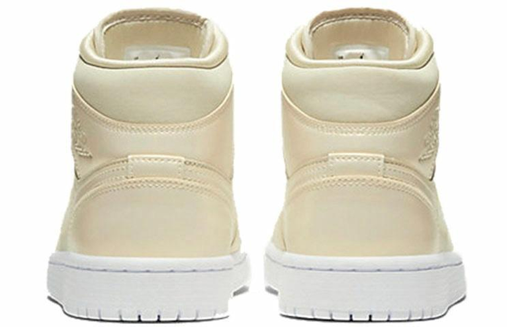Кроссовки Jordan Air Jordan 1 Mid (Женская размерная сетка)