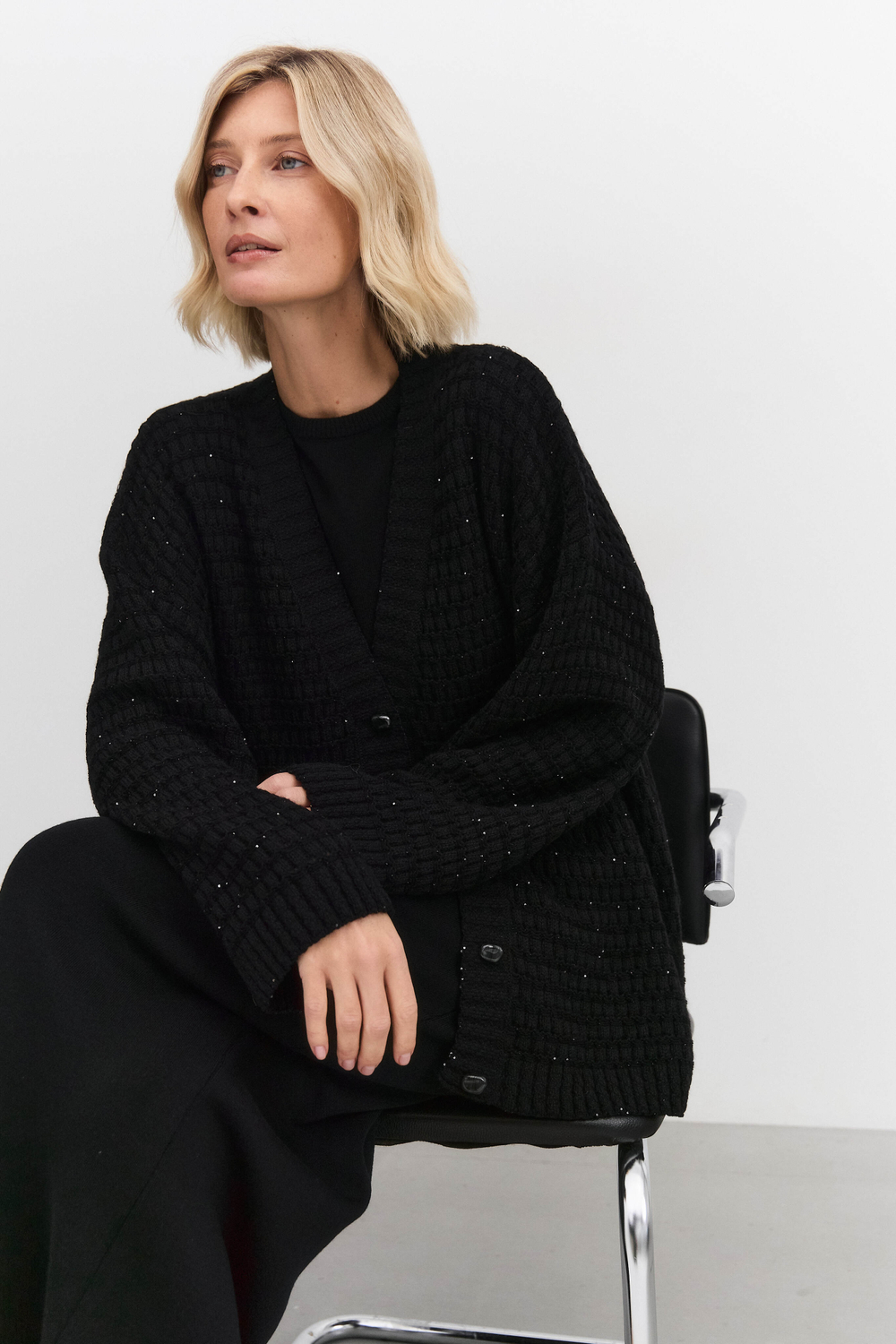 Кардиган ажурный с мохером и пайетками