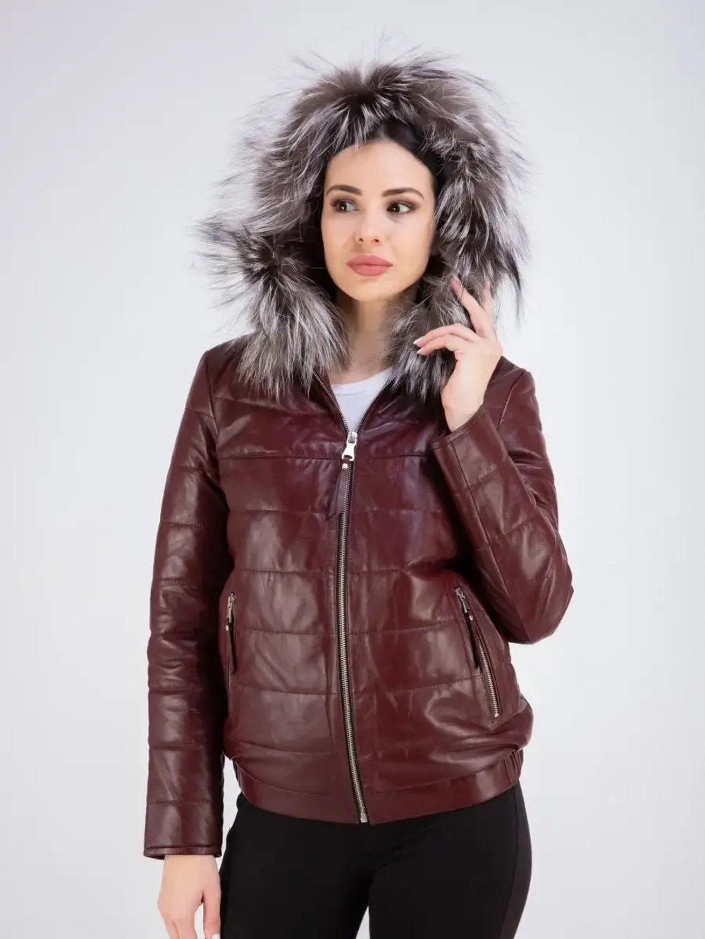 Куртка женская из натуральной кожи с капюшоном Турция