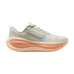 Женские Кроссовки для бега Nike VOMERO PLUS - LIGHT BONE/METALLIC SILVER/ARCTIC ORANGE