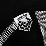 Купить Кепка Heartz Технопессимизм Trucker черная Кепка Heartz Технопессимизм Trucker черная
