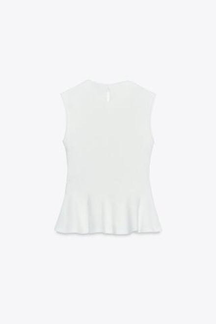 ZARA ТОП ИЗ ТКАНИ БУКЛЕ С БАСКОЙ И ПРЯЖКОЙ, ЖЕЛТОВАТО-БЕЛЫЙ