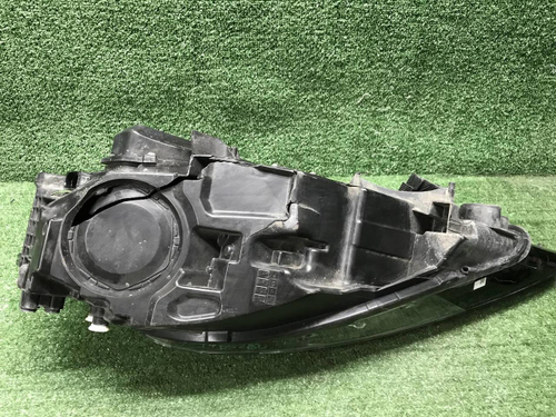 Битая Фара правая Porsche Cayenne 3 (17-23) LED