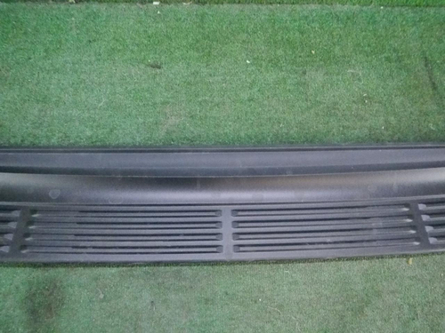 Накладка заднего бампера Lexus LX 3 (2015-2023)