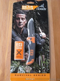 Складной нож Bear Grylls Scout