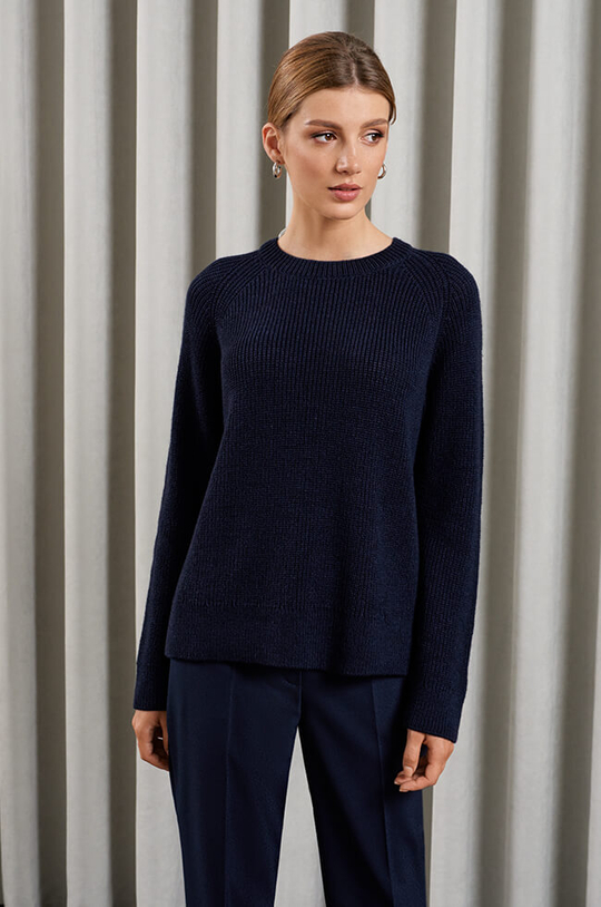 22897 Джемпер женский (темно-синий)