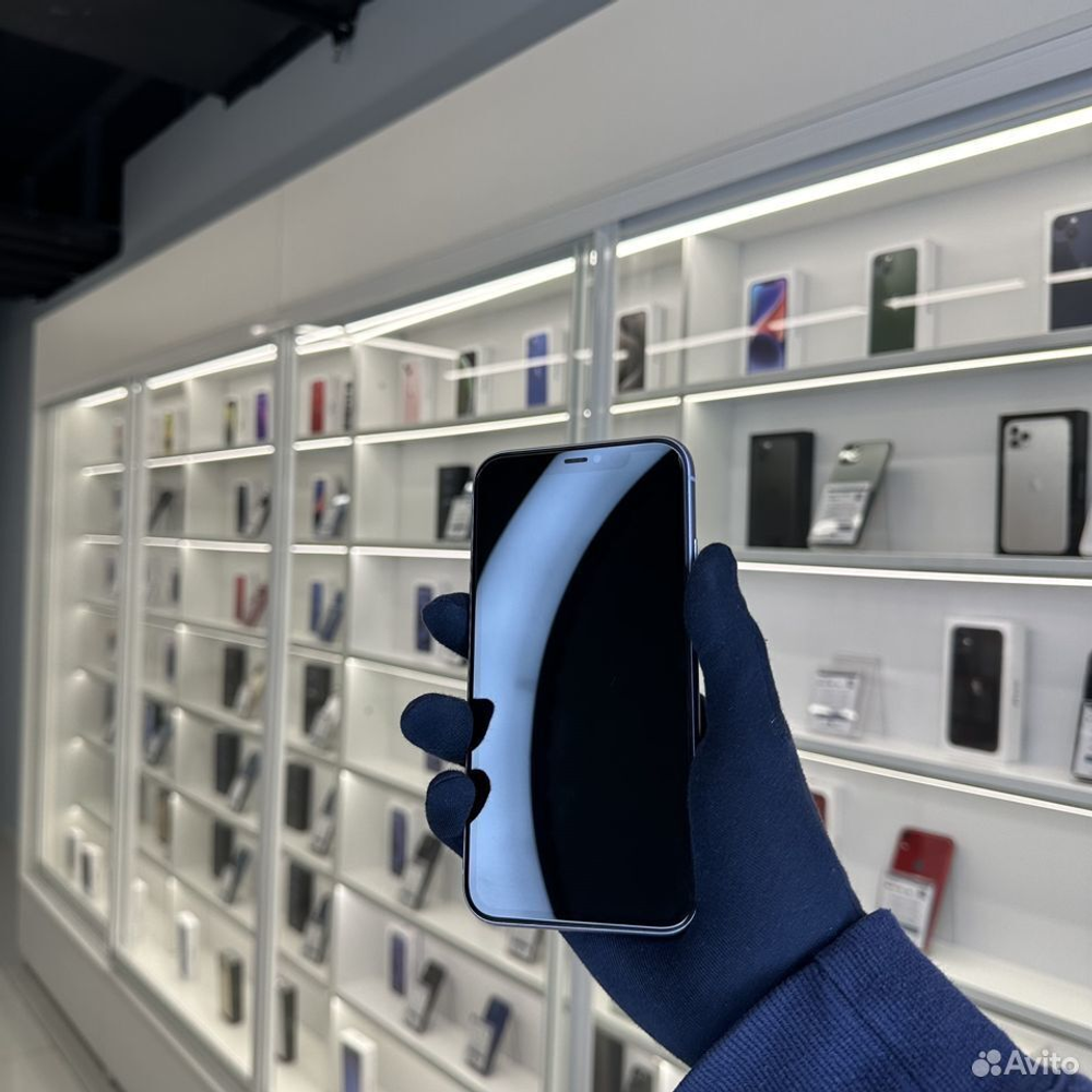 iPhone 11 256 ГБ б/у