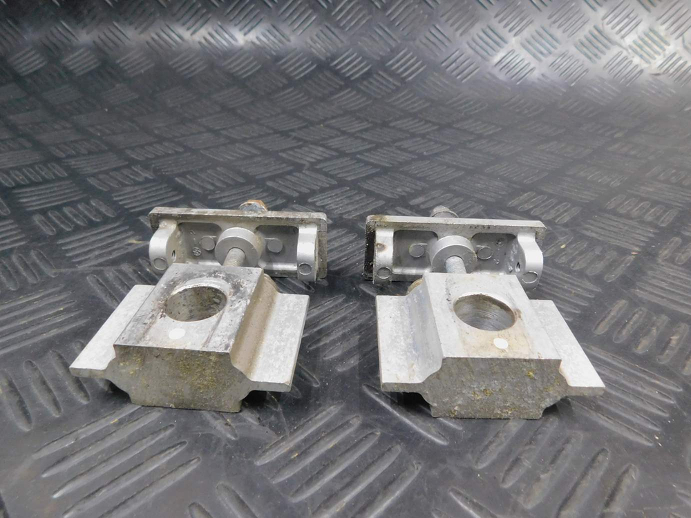 Натяжители приводной цепи Kawasaki ZZR 400 98 053039