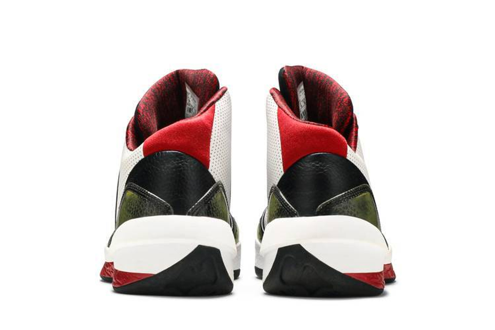 Jordan 1 2010 top