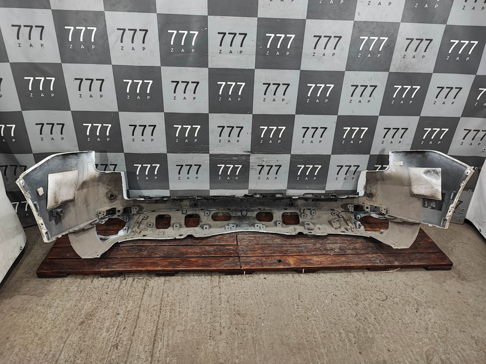 Бампер задний Tank 500 21-нв Б/У Оригинал 2804100XKV3AA