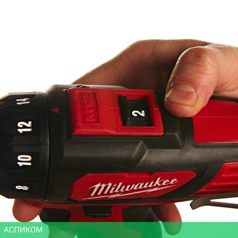 Дрель-шуруповерт Milwaukee M12BDD-202C (4933441915)