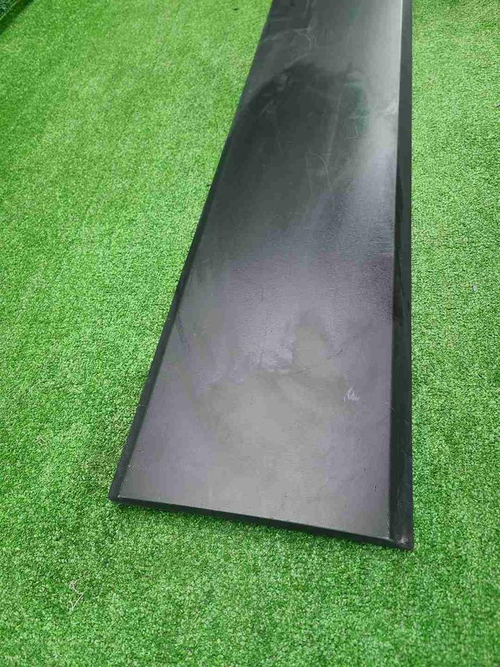 Накладка двери левая VW Crafter (2017-н.в.)