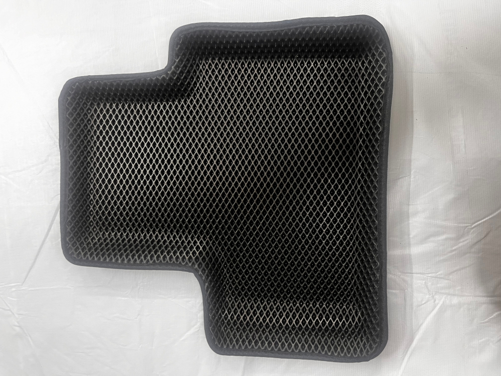 Коврики Eva с 3D бортами на Chevrolet Niva 2002-2020