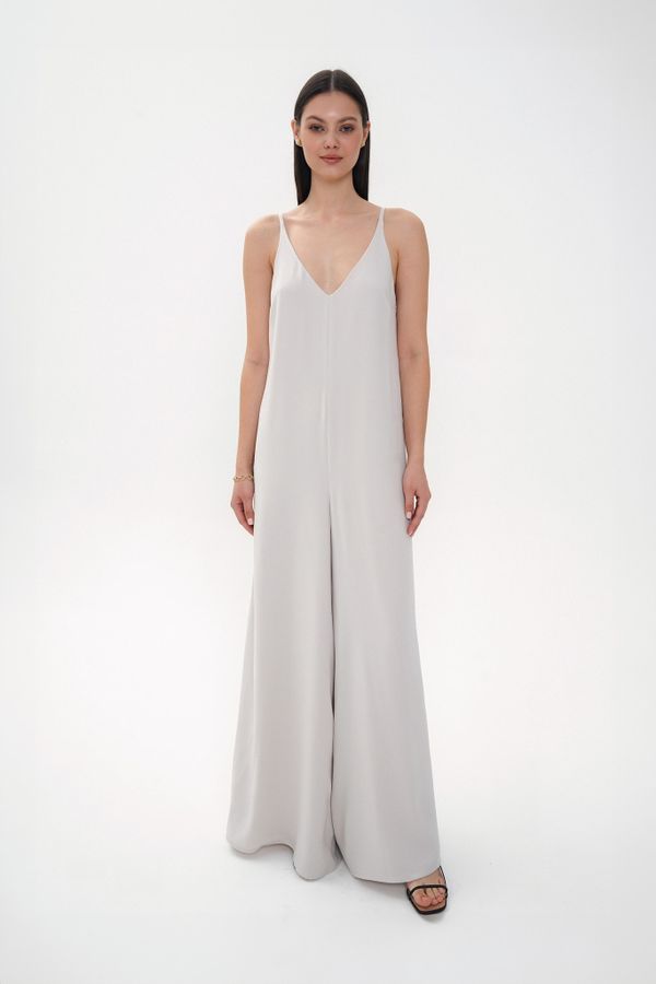 Комбинезон на лямках AO003 светло-серый - фото 1