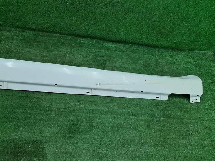 Накладка порога правая Porsche Macan (2014-н.в.)