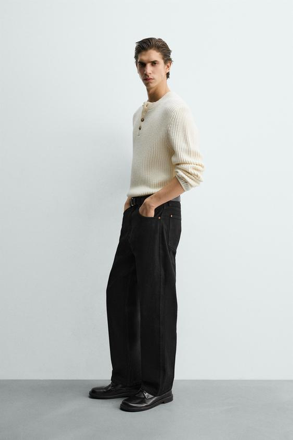 ZARA ДЖИНСЫ STRAIGHT FIT, УГОЛЬНЫЙ