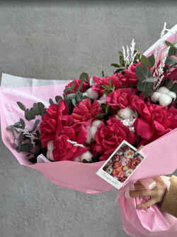 Букет цветов Малиновая любовь