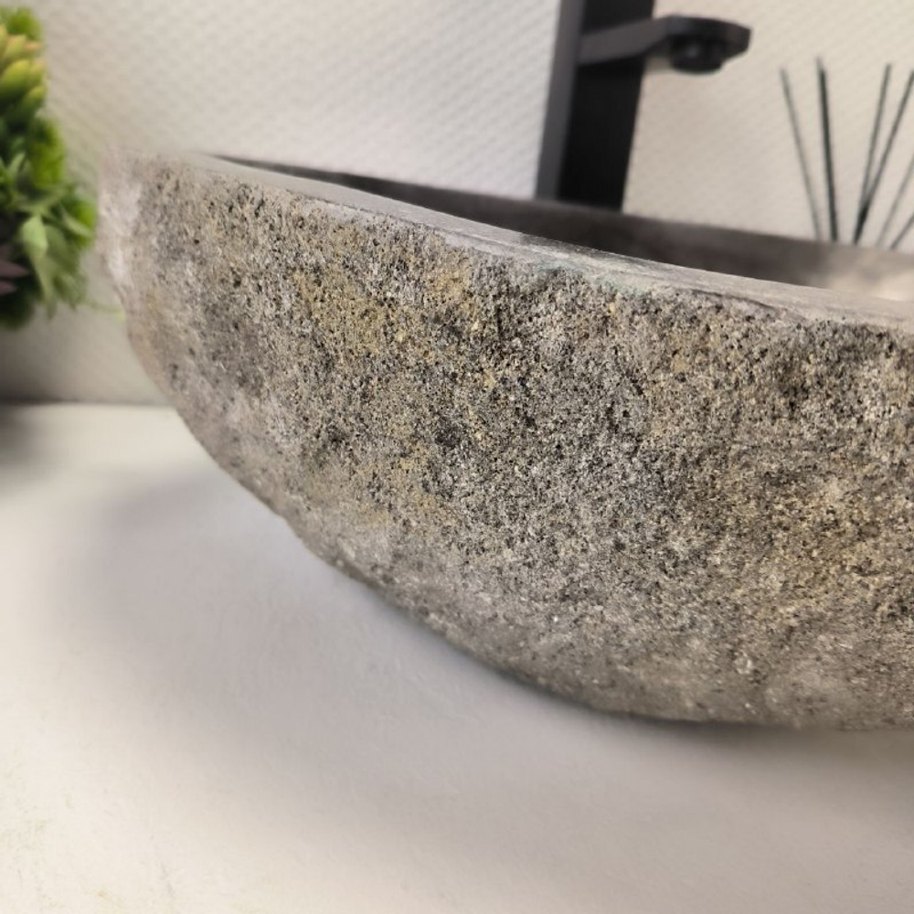 Раковина из речного камня RS-63651 (46*41*15) 0122