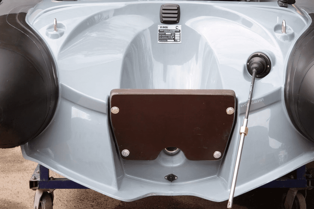 Лодка РИБ БУРЕВЕСТНИК 410 MAX