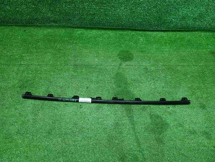 Накладка переднего бампера Hongqi H5 2 (2022-н.в.)