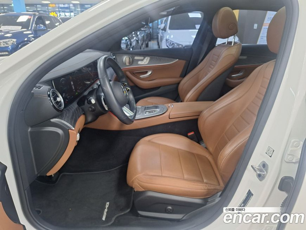 Mercedes-Benz E-Class W213 E350 4MATIC AMG Line (05.2021)