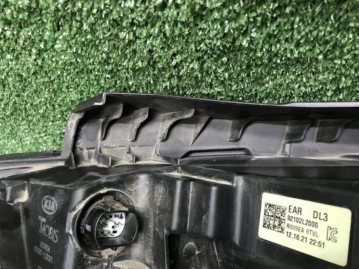 Битая Фара правая Kia K5 (2019-2023) LED