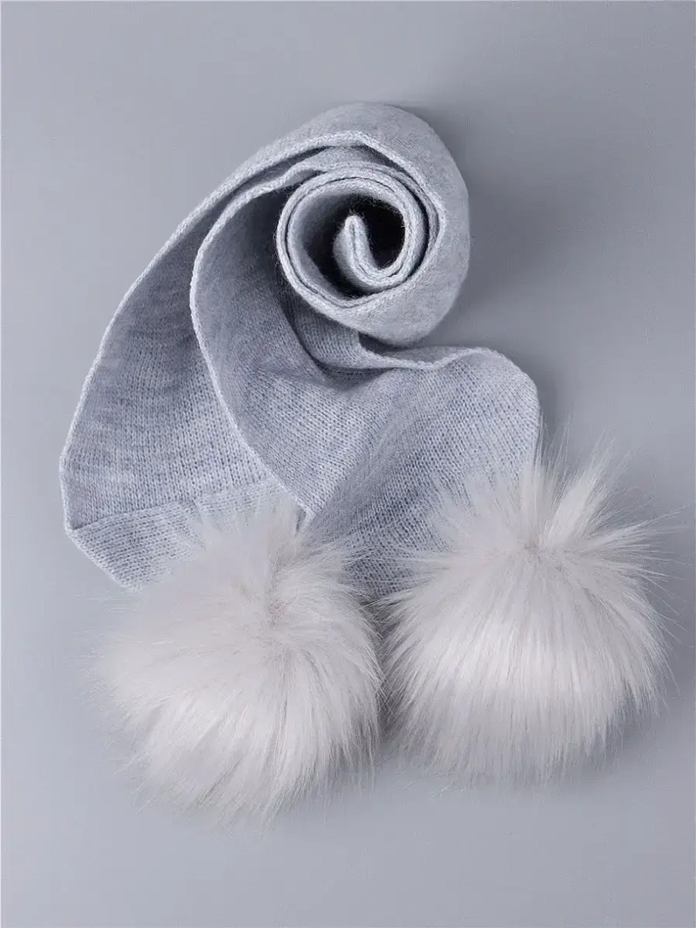 Шарф зимний вязаный с помпонами для детей