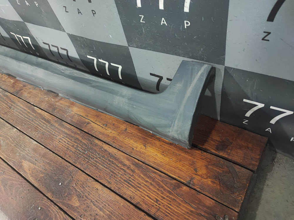 Накладка порога правого Kia Rio 4 X-Line 17-нв Б/У Оригинал 87754H0500