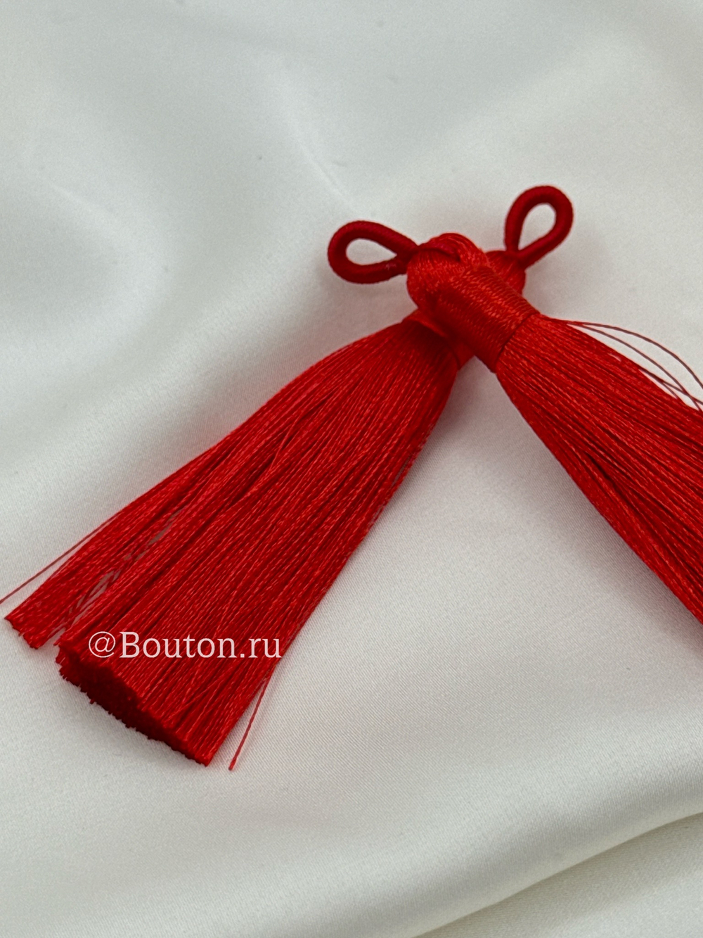 Кисточка для штор красная 8 см