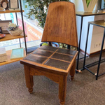 Стул с кожаной вставкой