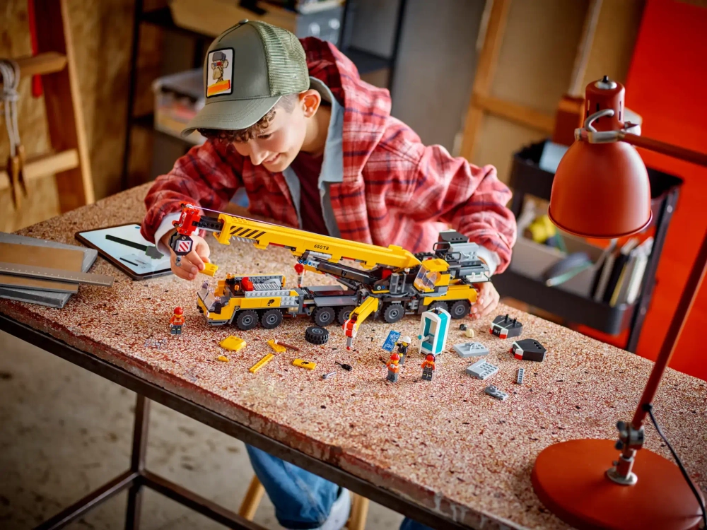 Конструктор LEGO City 60409 Желтый мобильный строительный кран