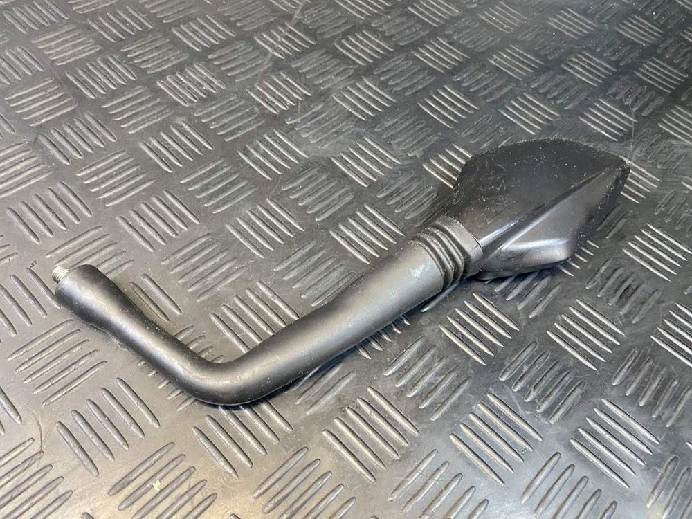 Зеркало правое KTM 250 Duke 2020