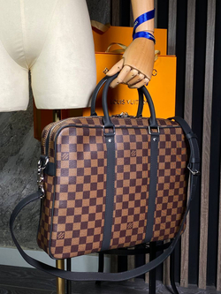 Сумка Louis Vuitton