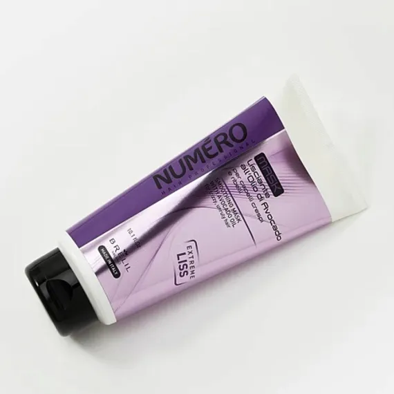 МАСКА РАЗГЛАЖИВАЮЩАЯ С МАСЛОМ АВОКАДО ДЛЯ ПУШИСТЫХ И НЕПОСЛУШНЫХ ВОЛОС