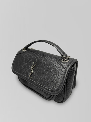 Сумочка 6029 однотонная с одним отделением и металлической цепочкой