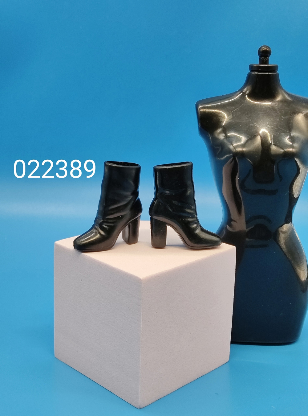 Обувь для куклы Барби винтаж 022389