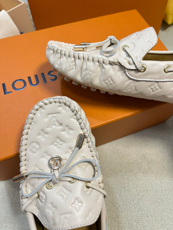 Louis Vuitton Mocassin