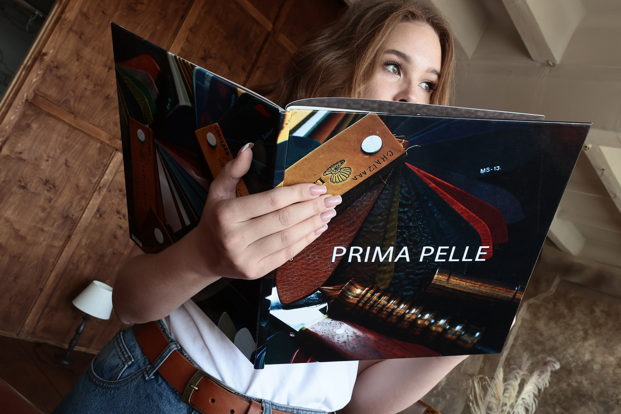 От сырья до ремня: La Perla Azzurra рассказывает о своей коже. Интервью с коммерческим директором фабрики.