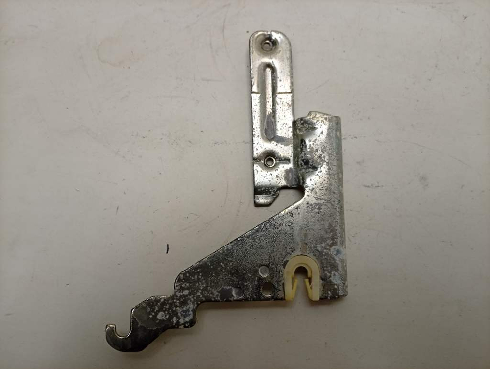 SMS40D02RU/09 ктп3 Петля правая для посудомоечных машин Bosch Siemens 12005775 б/у