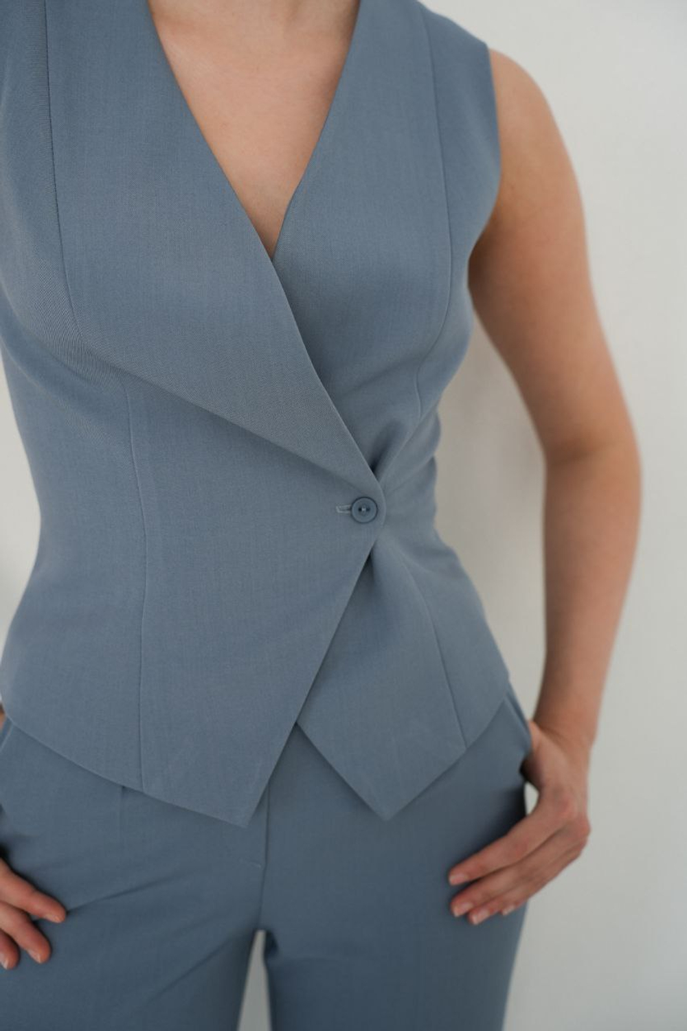 Жилет женский М-992