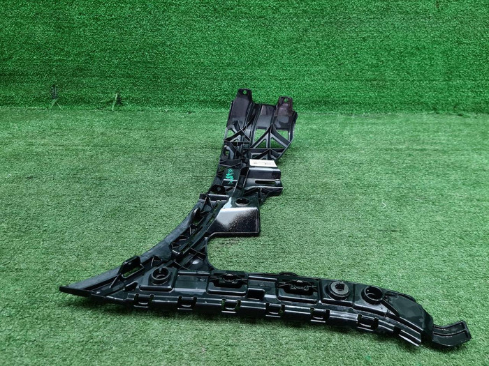 Кронштейн зад. бампера Mercedes GLC X253 15-19 AMG