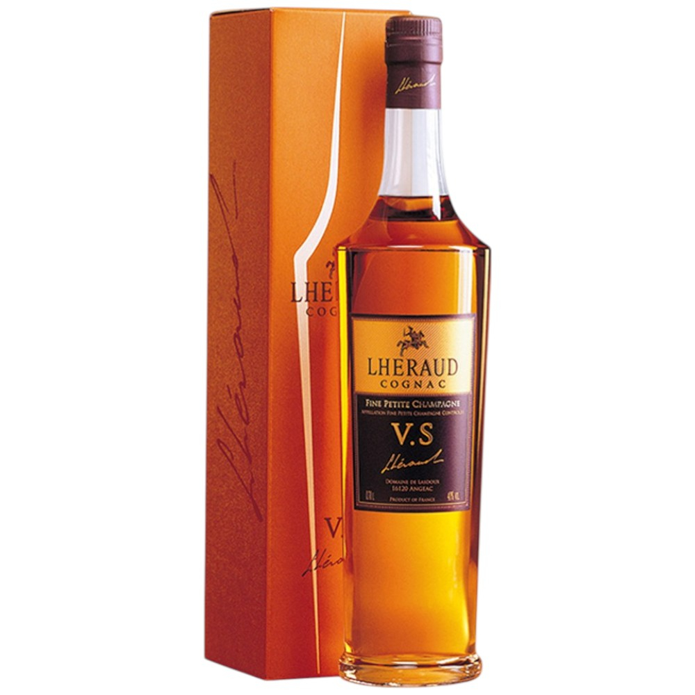 Коньяк Lheraud VS Emotion 0,7 л. В подарочной коробке